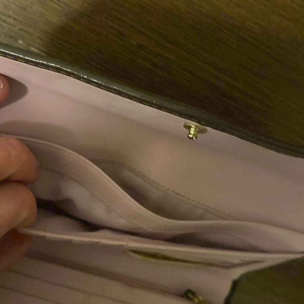 Coach wallet. - Picture 6 of 7